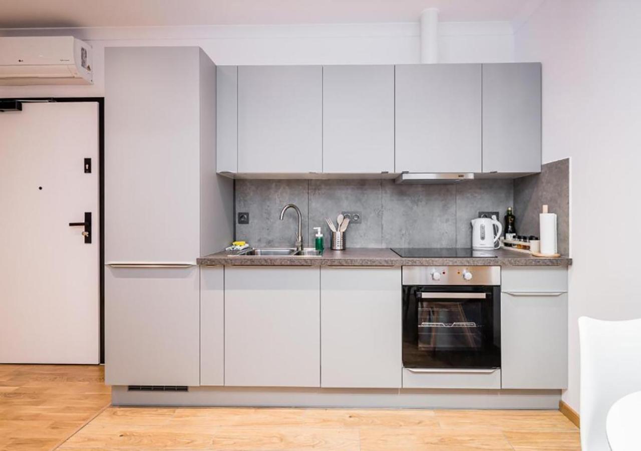 Gh Luxury Apartment Krakow Luaran gambar