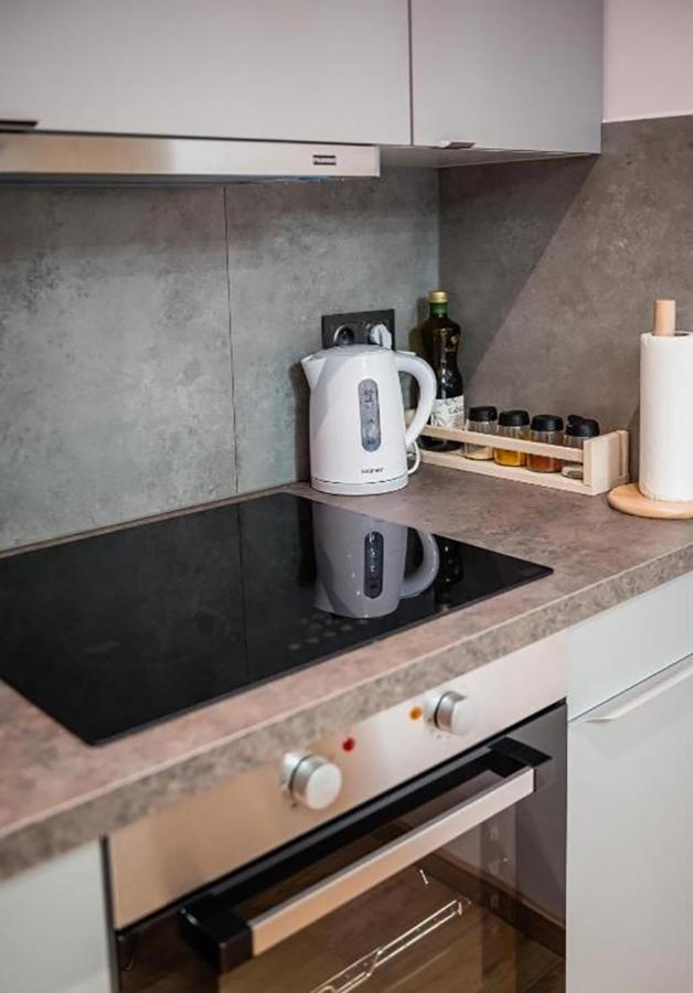 Gh Luxury Apartment Krakow Luaran gambar
