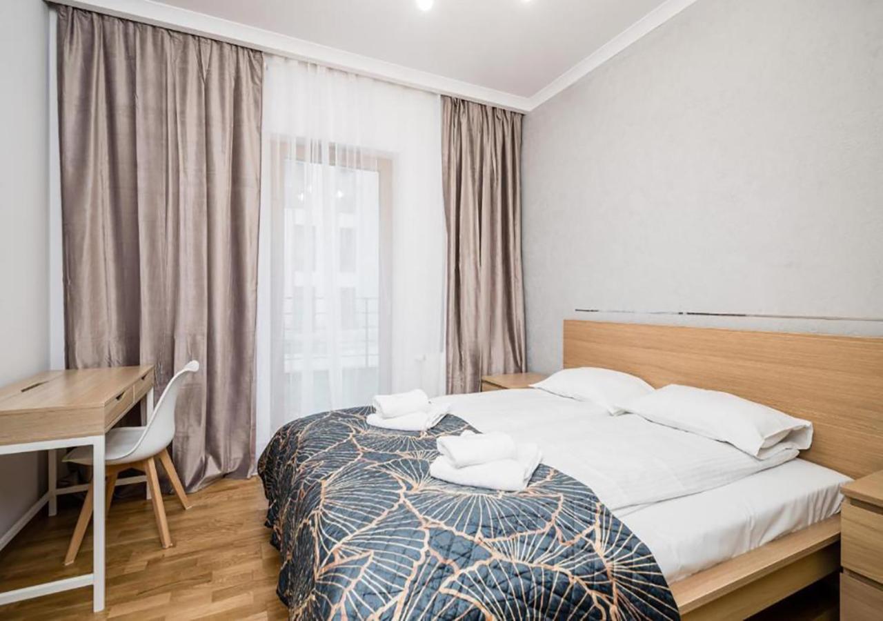 Gh Luxury Apartment Krakow Luaran gambar
