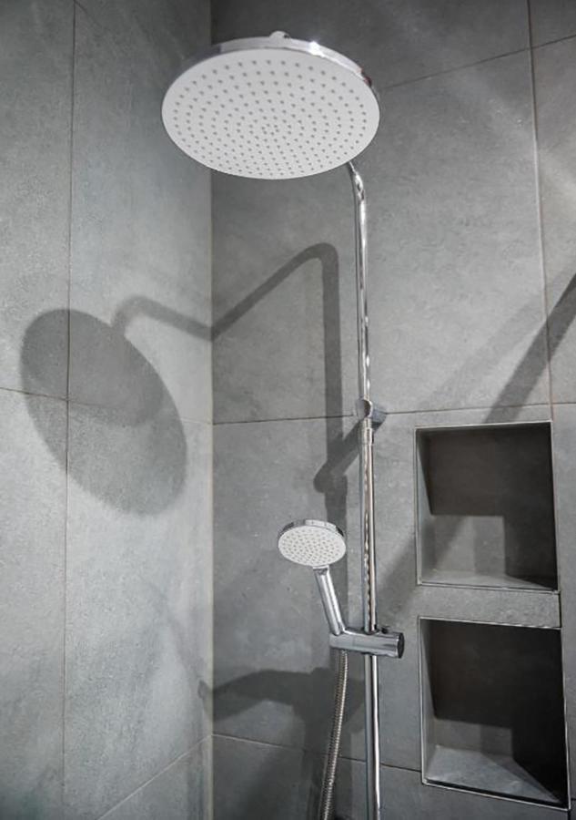 Gh Luxury Apartment Krakow Luaran gambar