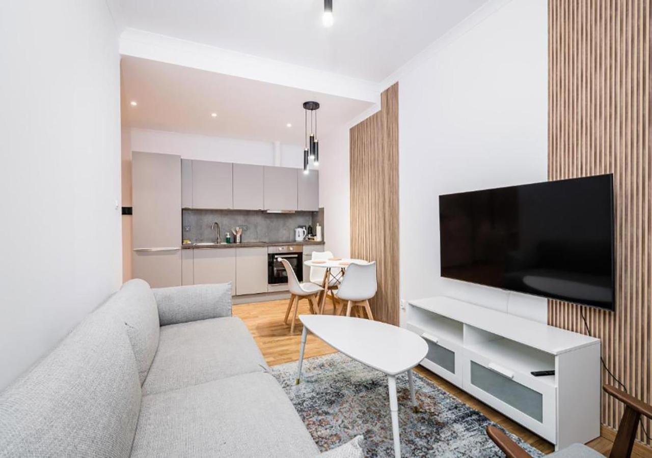 Gh Luxury Apartment Krakow Luaran gambar