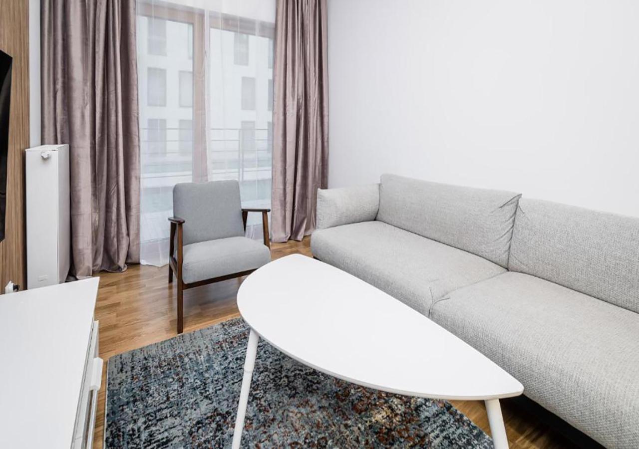 Gh Luxury Apartment Krakow Luaran gambar